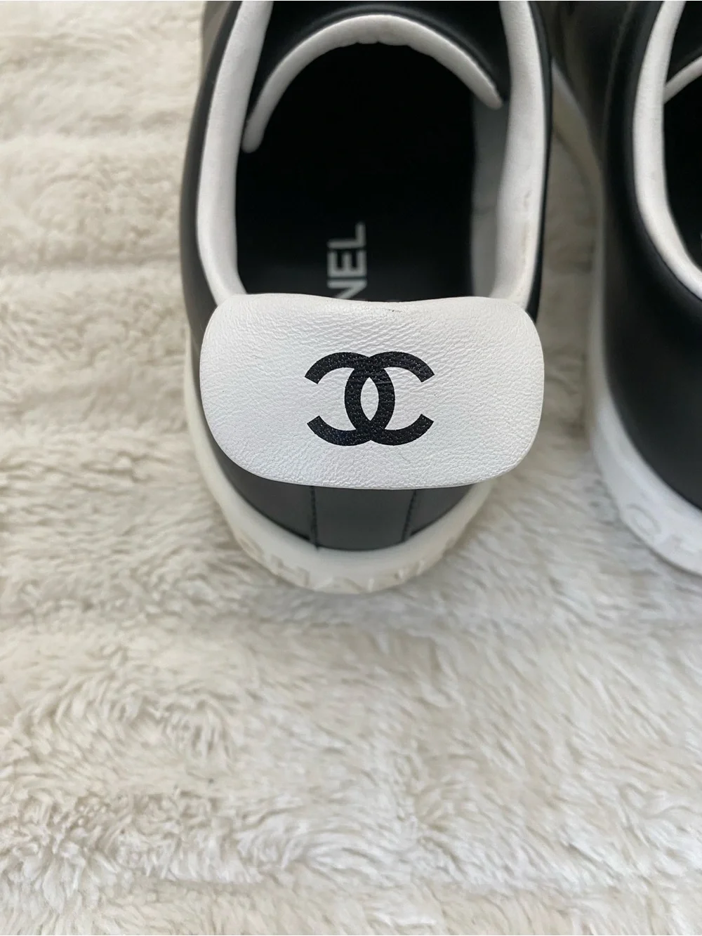 CHANEL Black and White Logo Ribbon Lace Low-Top Sneakers Size 39